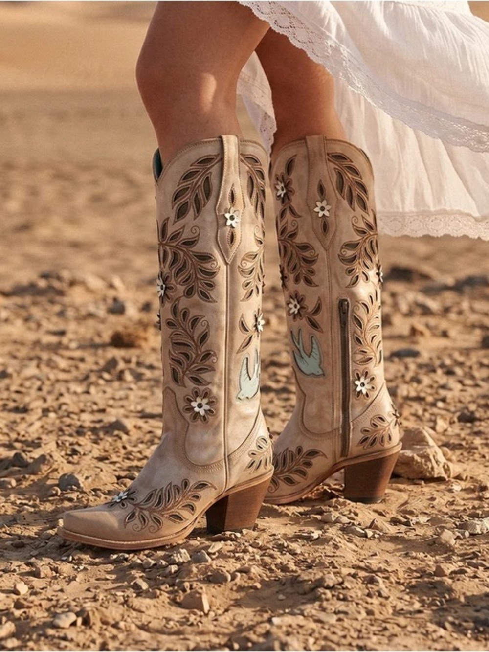 NWT CORRAL FLOWER AND BIRD CUTOUT BOOTS